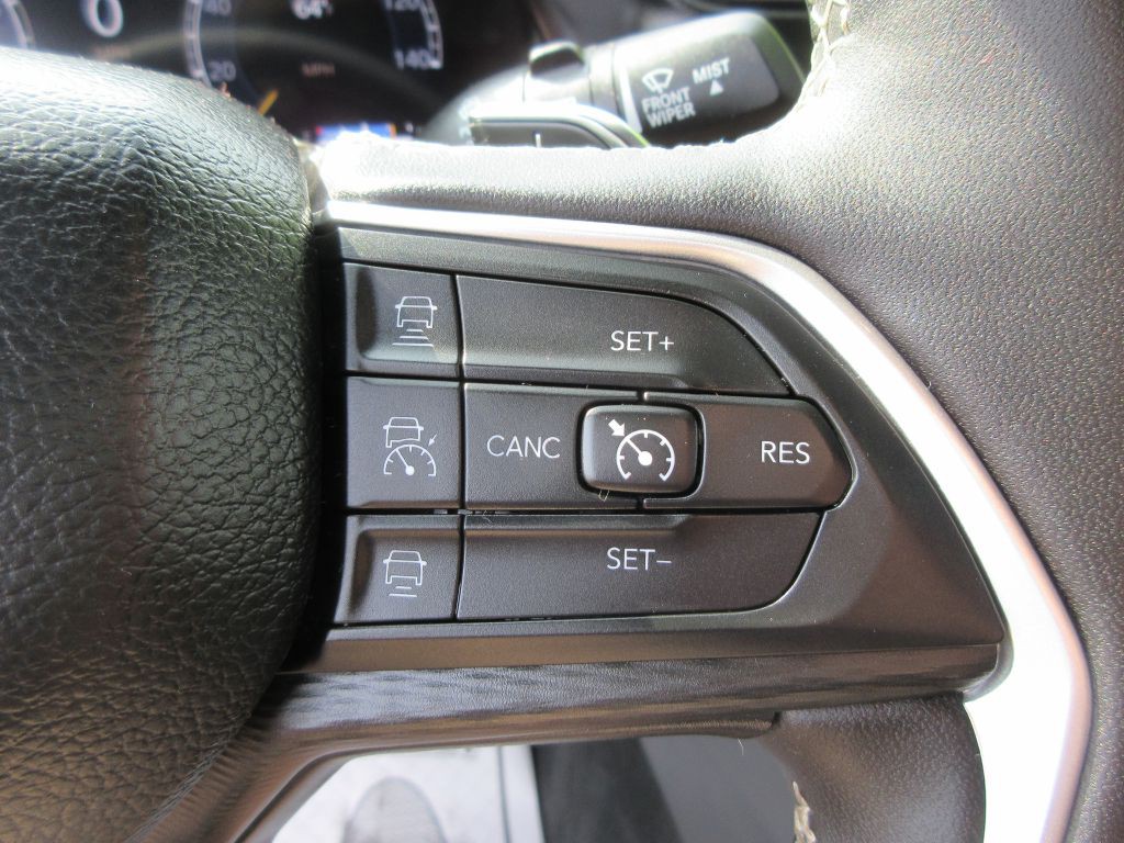 2024 Jeep Grand Cherokee Image 17