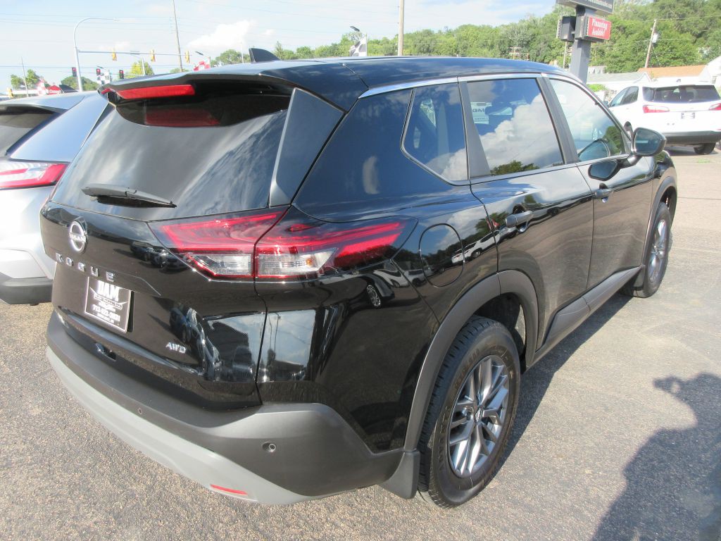 2023 Nissan Rogue Image 4