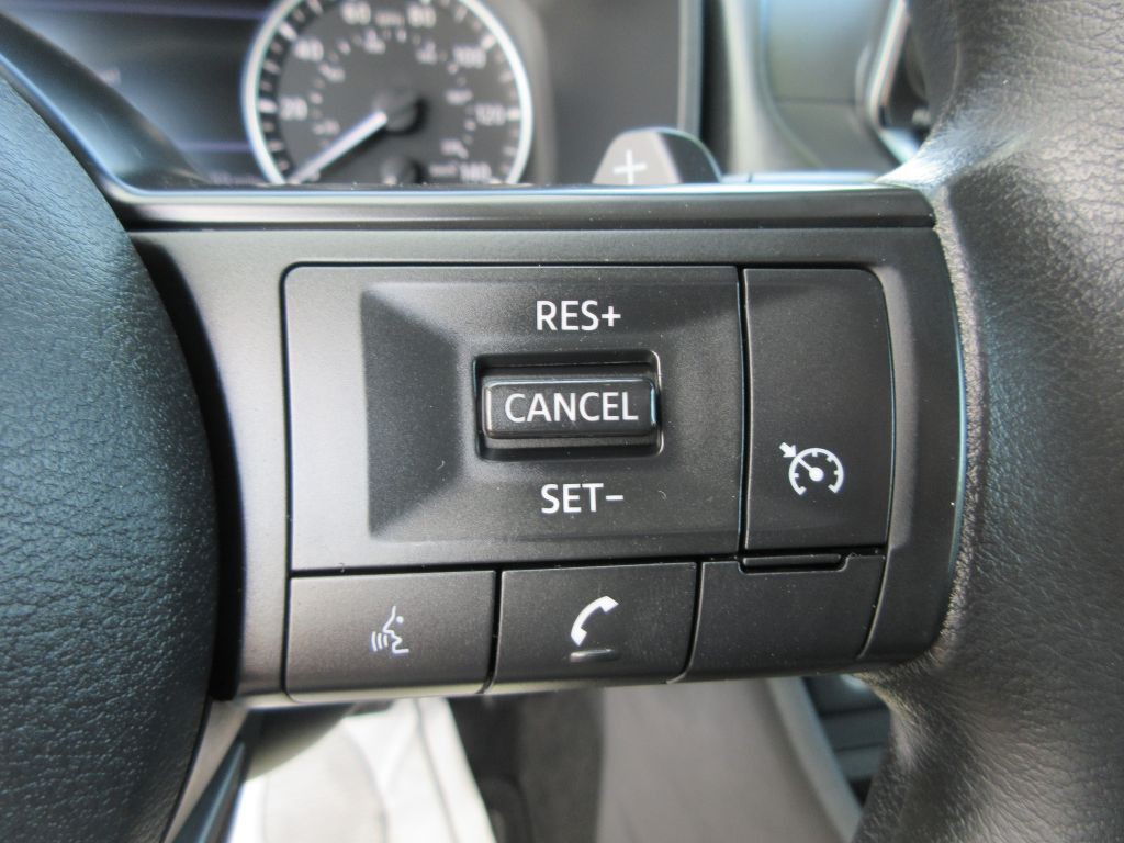 2023 Nissan Rogue Image 15