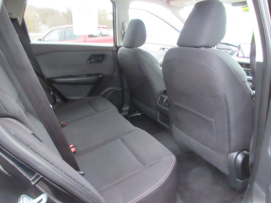 2023 Nissan Rogue Image 10