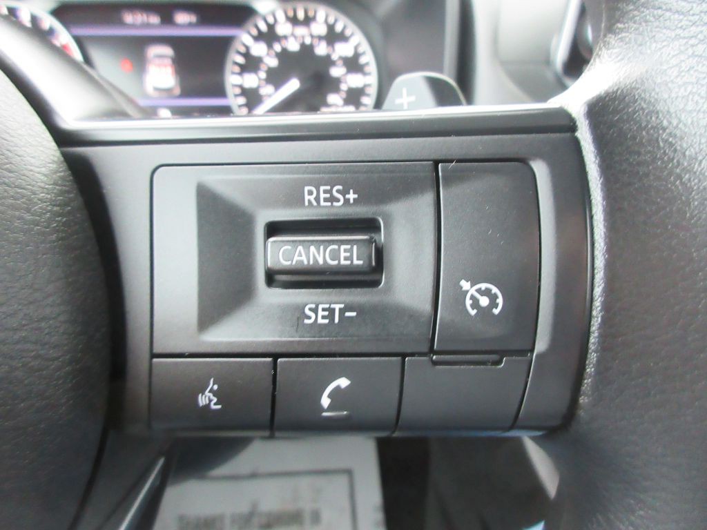 2023 Nissan Rogue Image 16