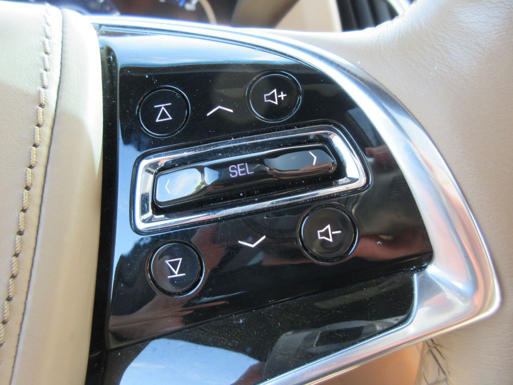 2020 Cadillac Escalade Image 17