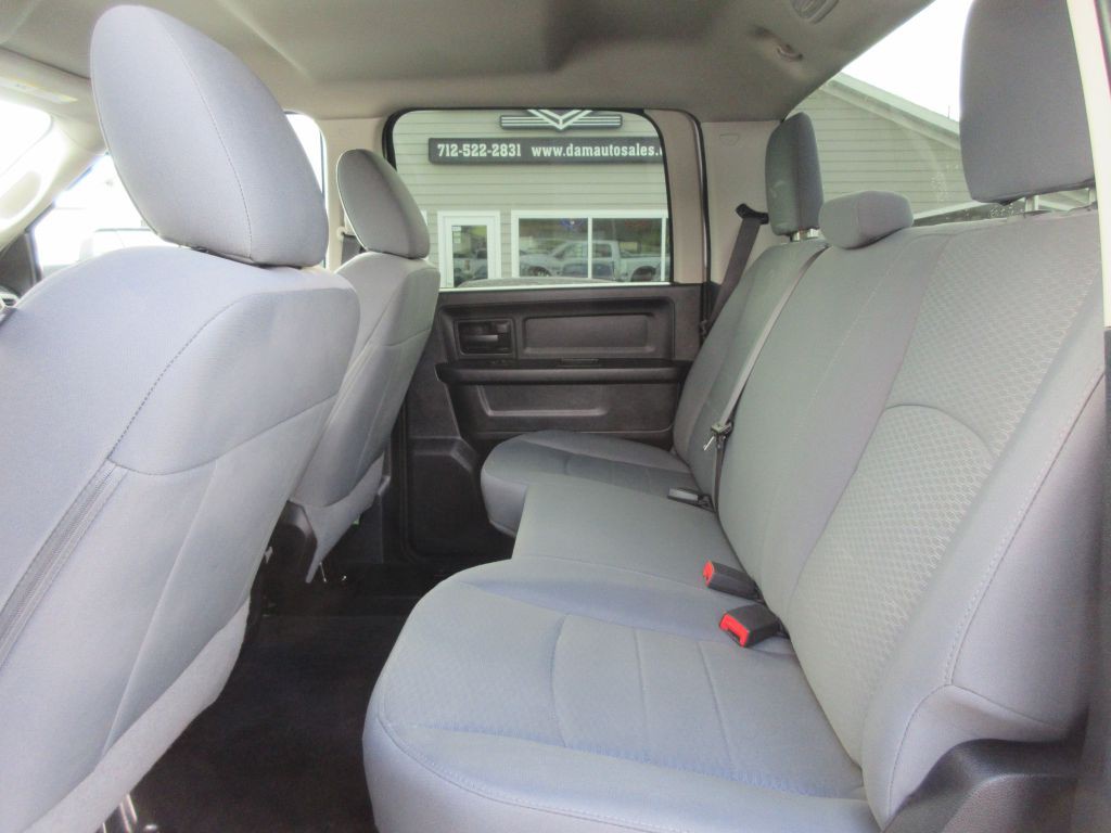 2015 RAM 2500 Image 9