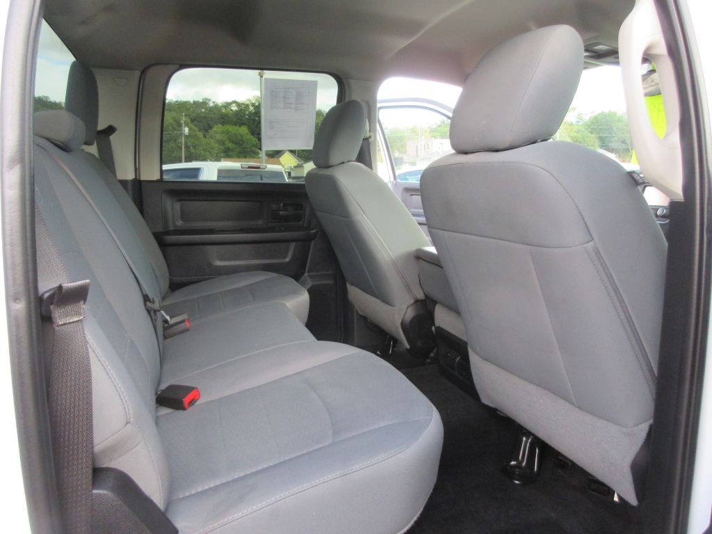 2015 RAM 2500 Image 10