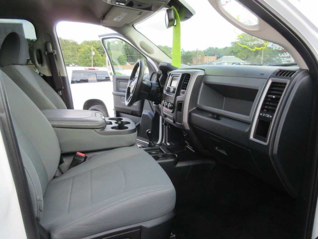 2015 RAM 2500 Image 11