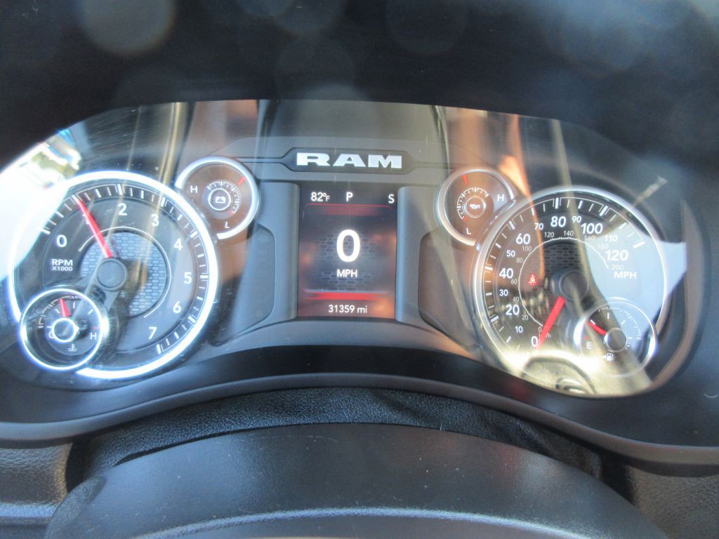 2023 RAM 2500 Image 16