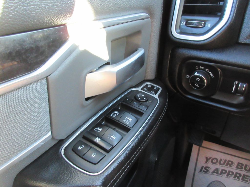 2023 RAM 2500 Image 23