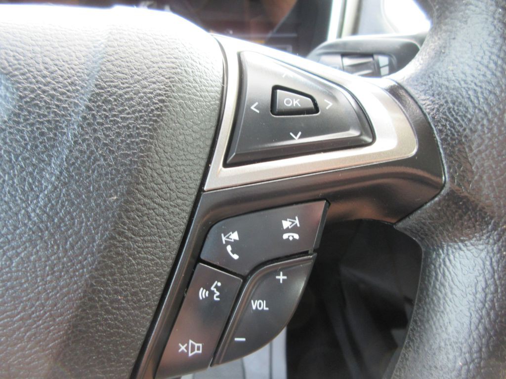 2017 Ford Fusion Image 16