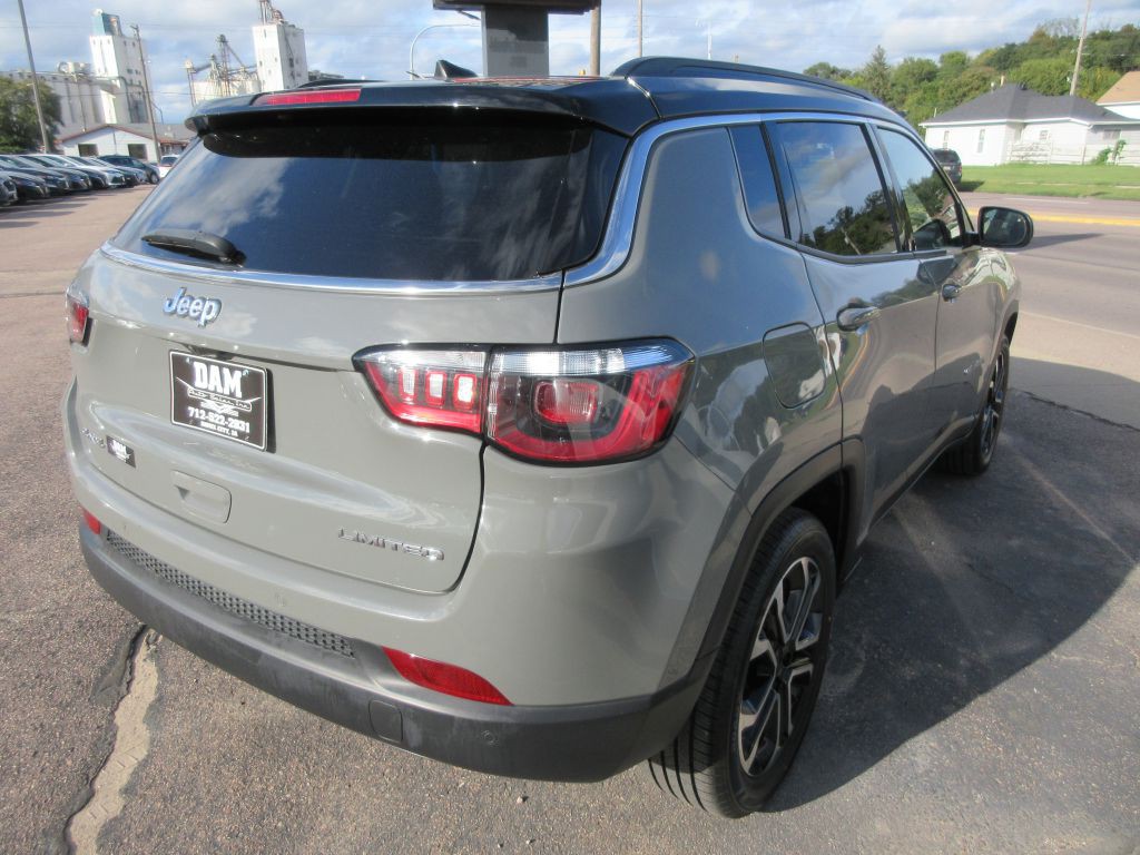2023 Jeep Compass Image 5