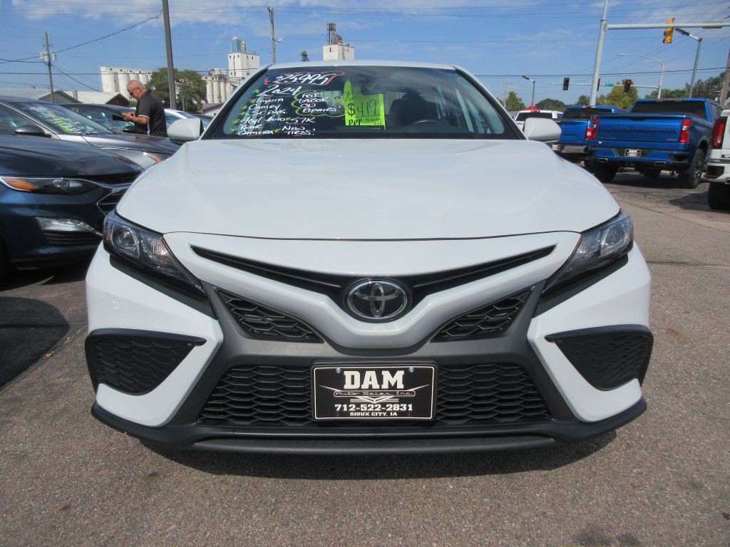 2024 Toyota Camry Image 7