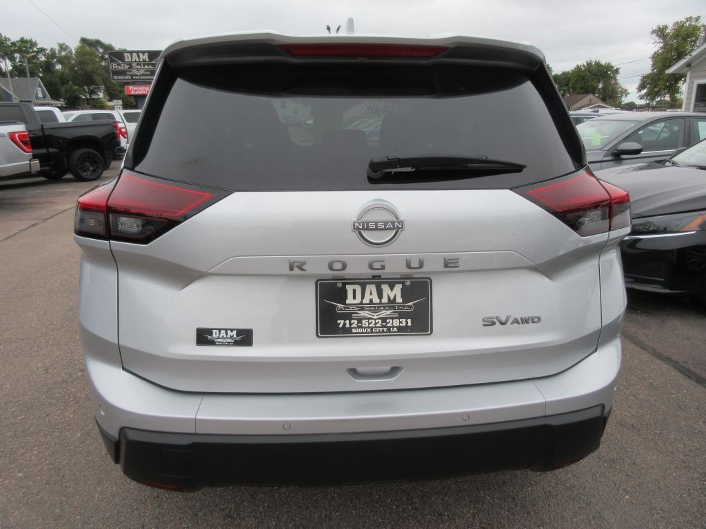 2024 Nissan Rogue Image 4