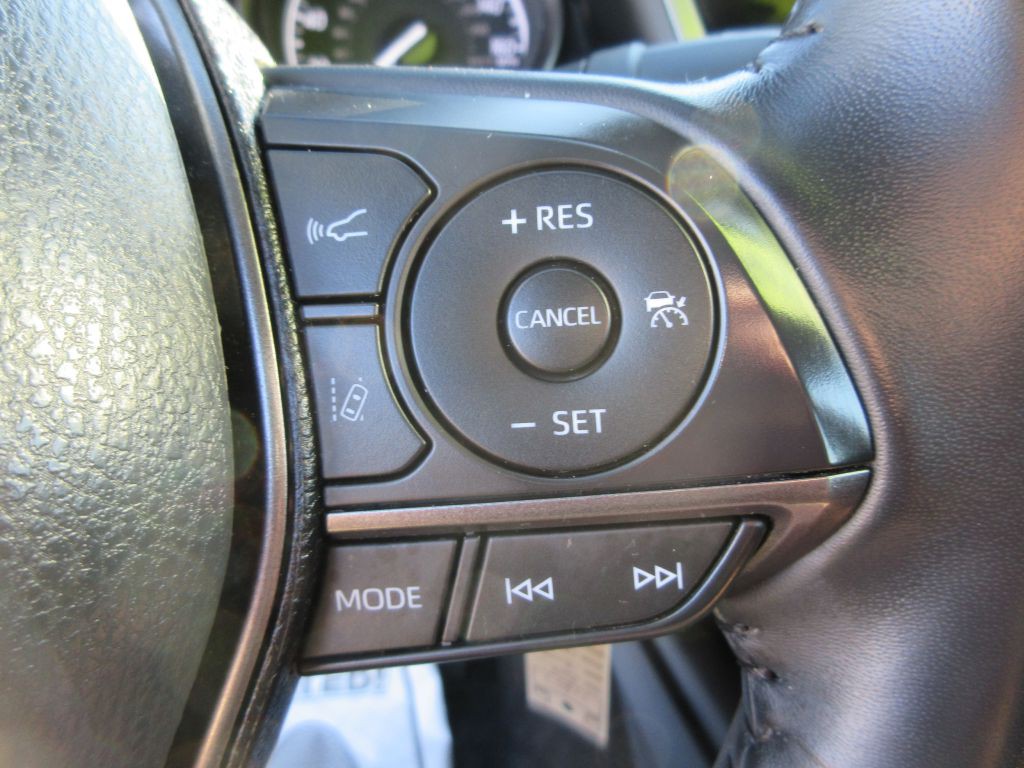 2024 Toyota Camry Image 16