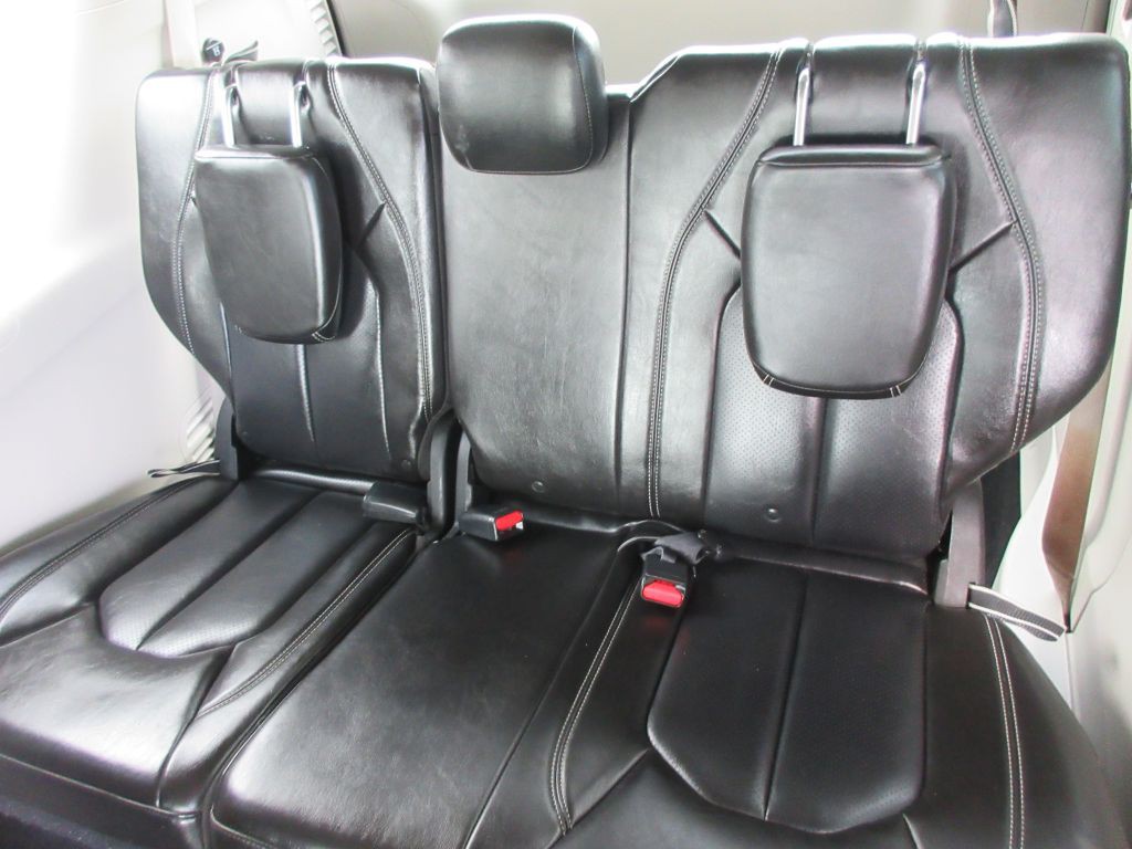 2021 Chrysler Voyager Image 10