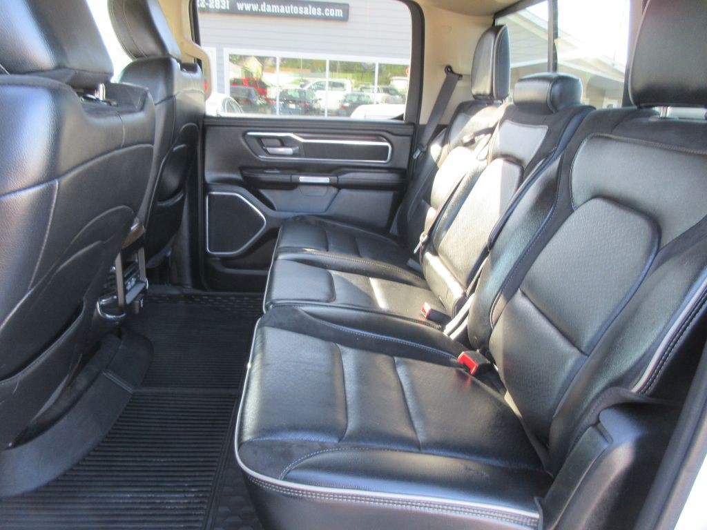 2021 RAM 1500 Image 9