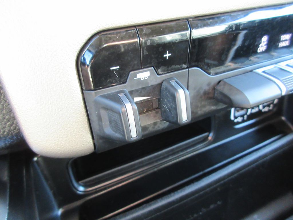 2021 RAM 1500 Image 16