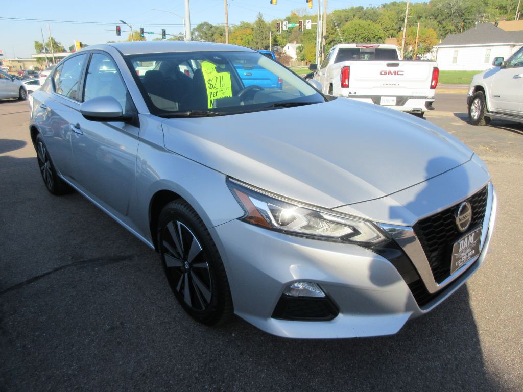 2022 Nissan Altima Image 5