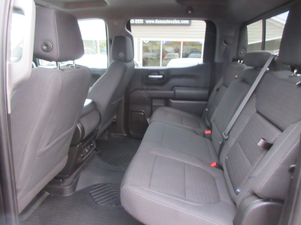 2021 Chevrolet Silverado 1500 Image 9