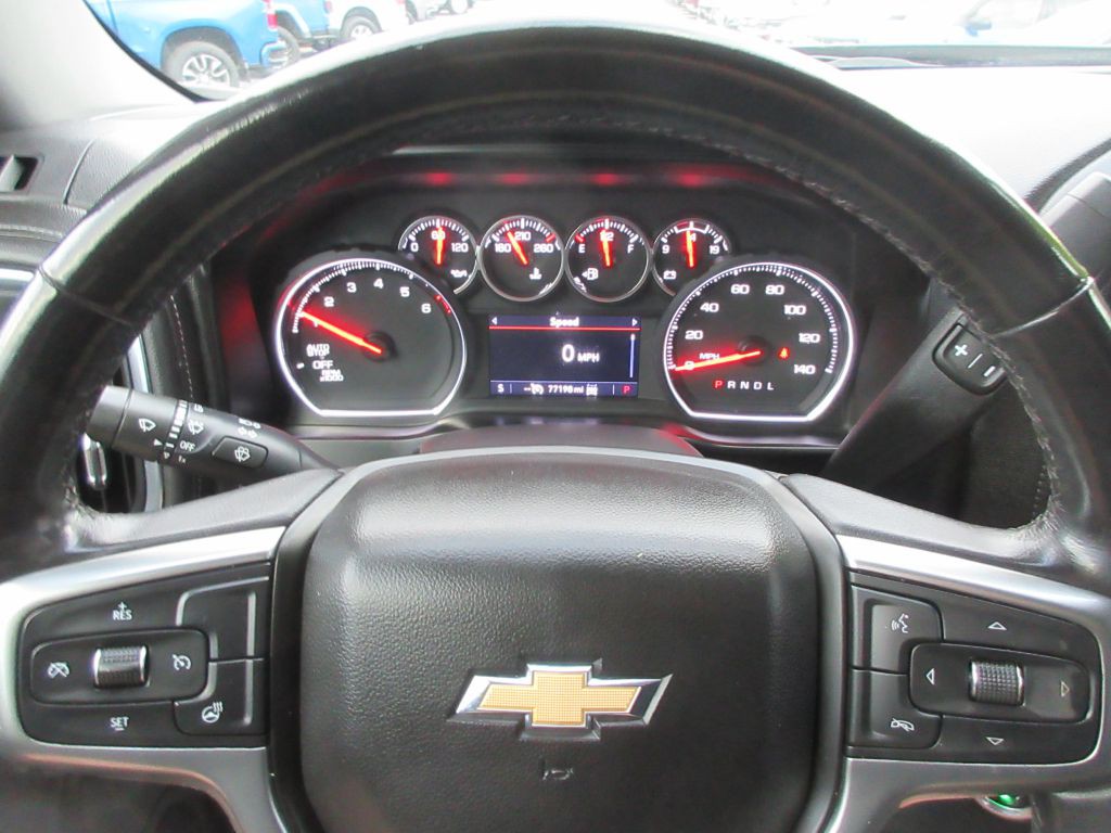 2021 Chevrolet Silverado 1500 Image 12