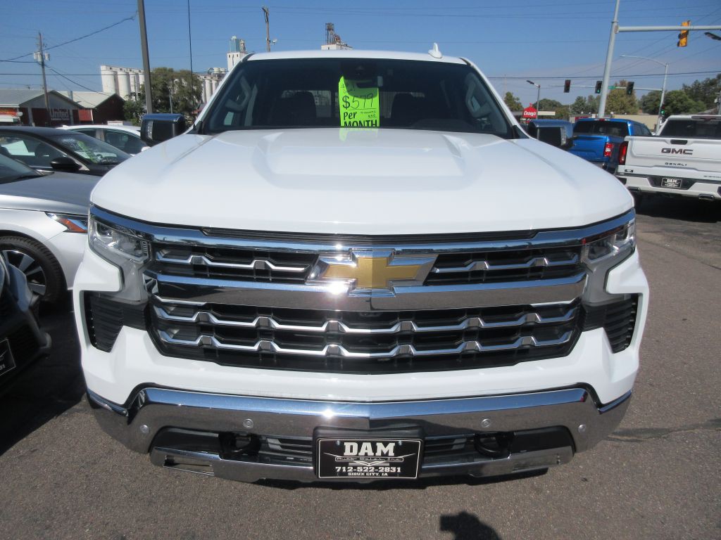 2023 Chevrolet Silverado 1500 Image 7
