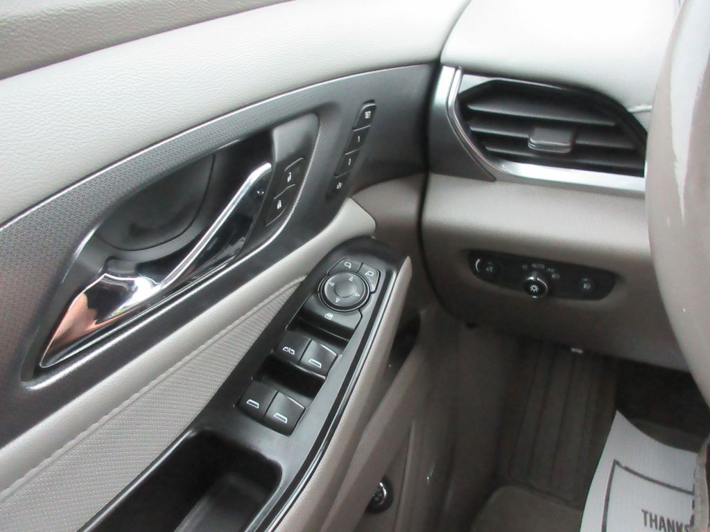 2019 Chevrolet Traverse Image 23