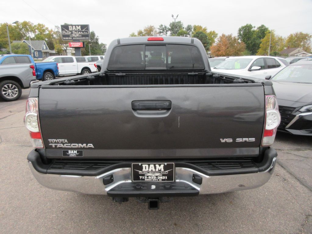 2010 Toyota Tacoma Image 4