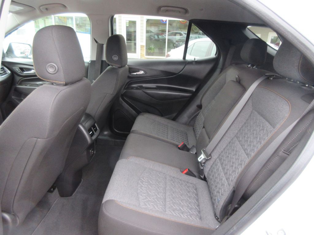 2023 Chevrolet Equinox Image 9