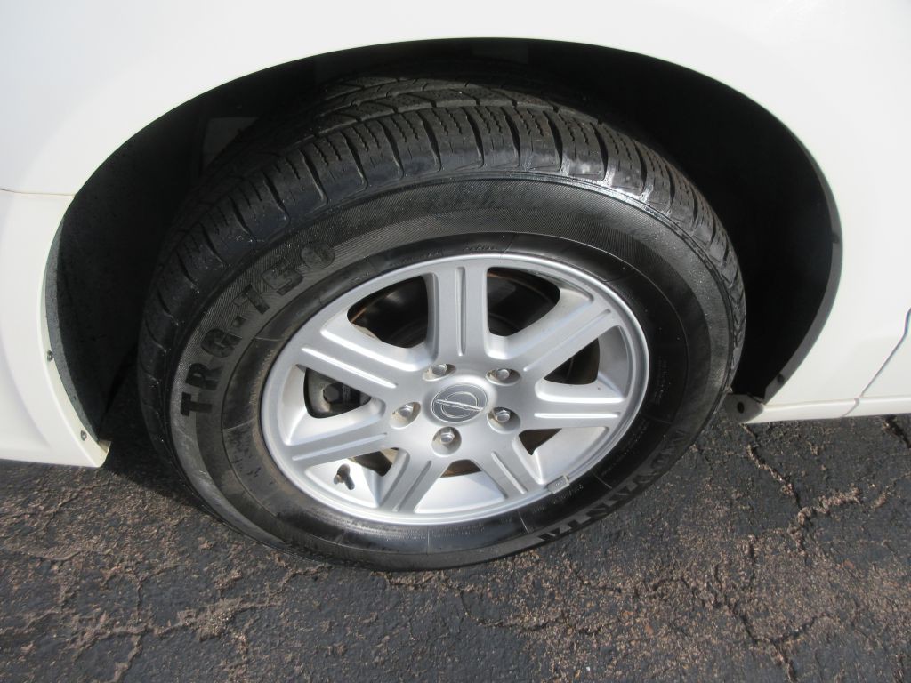 2012 Chrysler Town & Country Image 20