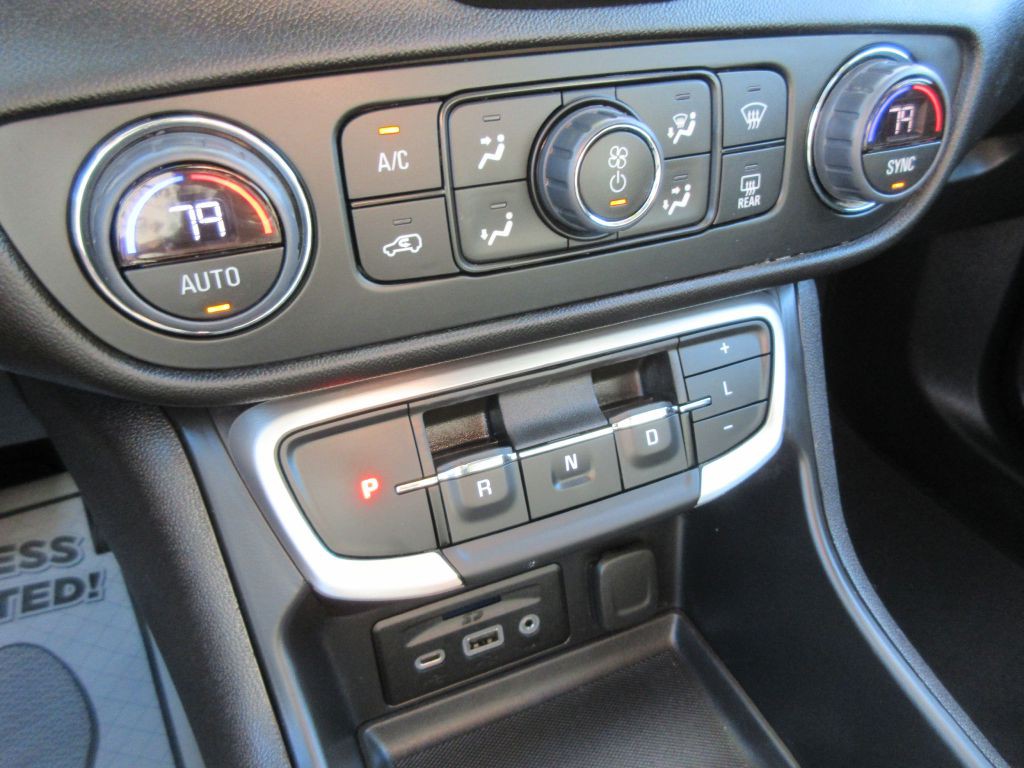 2024 GMC Terrain Image 15