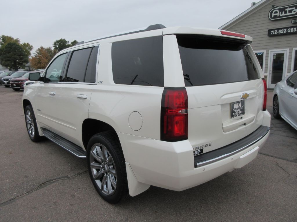 2015 Chevrolet Tahoe Image 3