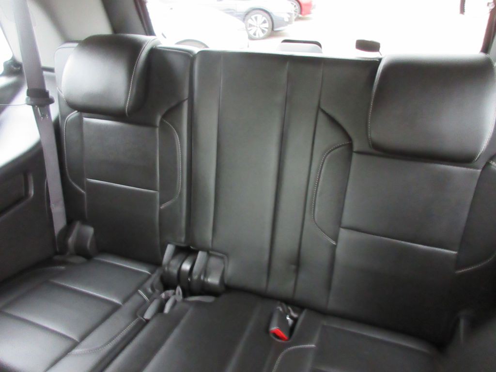 2015 Chevrolet Tahoe Image 10