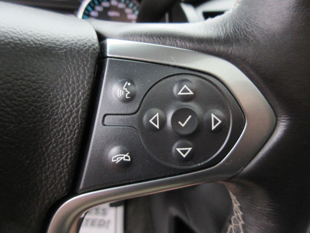 2015 Chevrolet Tahoe Image 17