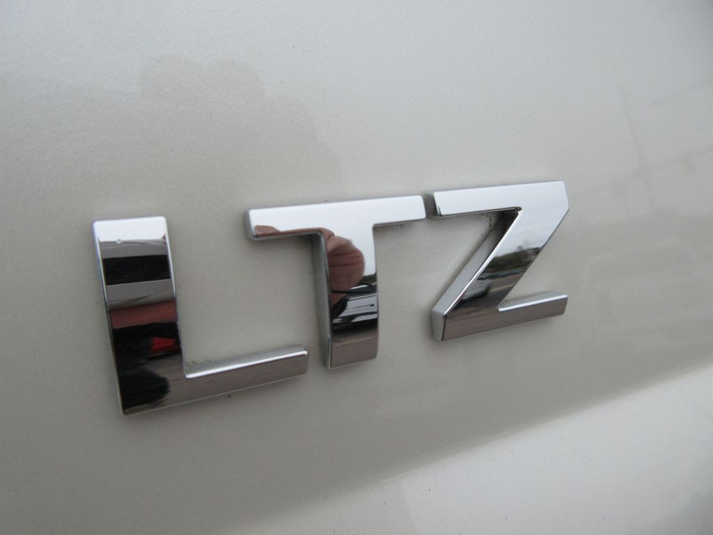 2015 Chevrolet Tahoe Image 21