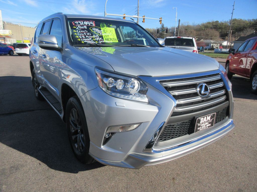 2019 Lexus GX Image 6