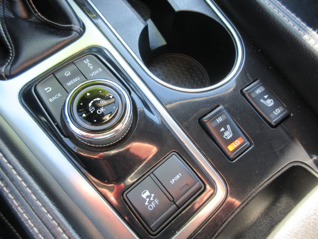 2023 Nissan Maxima Image 14