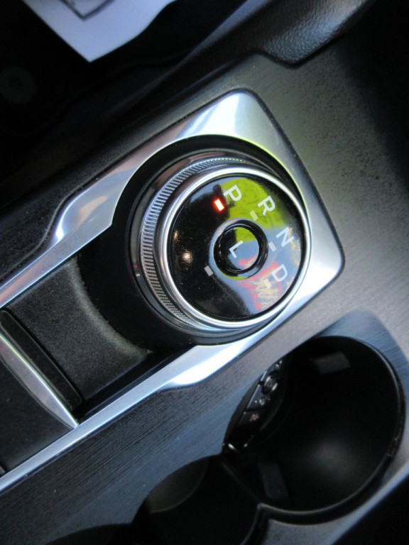 2025 Ford Escape Image 13