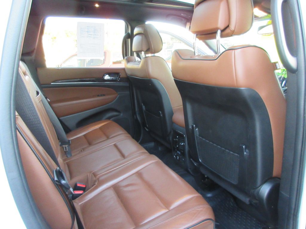 2020 Jeep Grand Cherokee Image 10