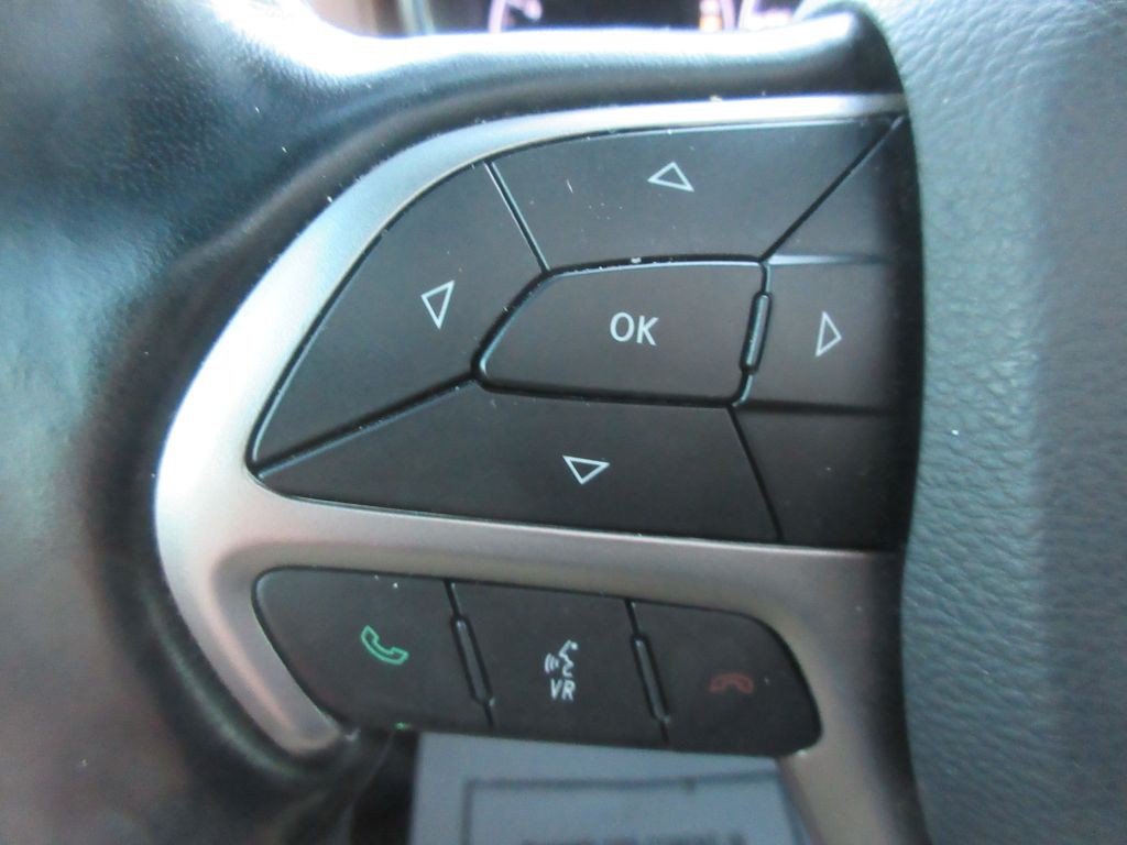 2020 Jeep Grand Cherokee Image 17