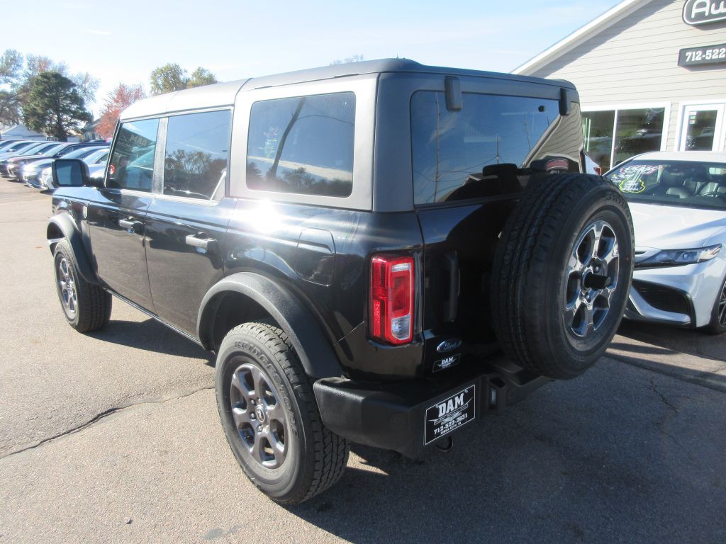 2025 Ford Bronco Image 3