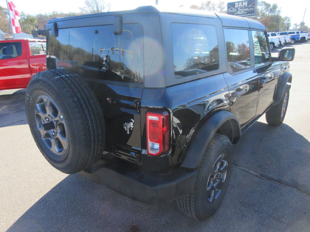 2025 Ford Bronco Image 5