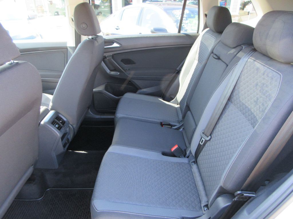 2021 Volkswagen Tiguan Image 9