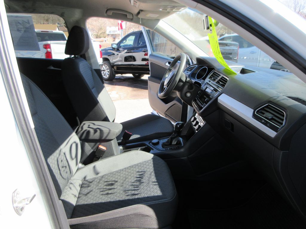 2021 Volkswagen Tiguan Image 11