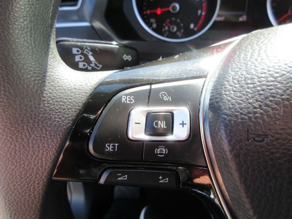 2021 Volkswagen Tiguan Image 15
