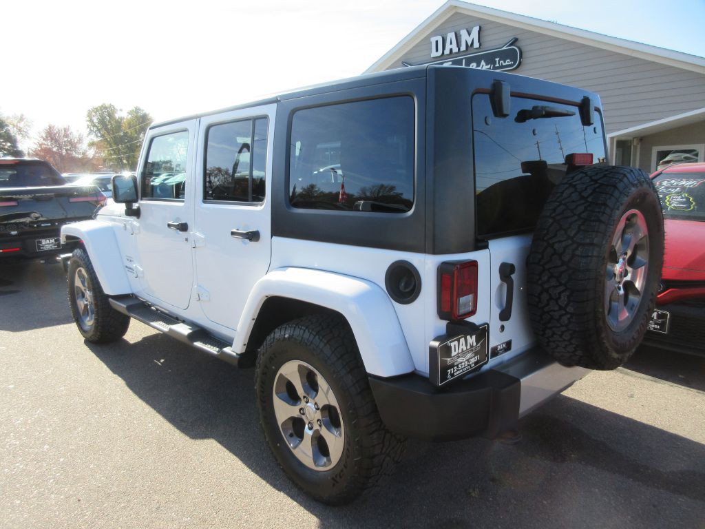 2017 Jeep Wrangler Unlimited Image 3