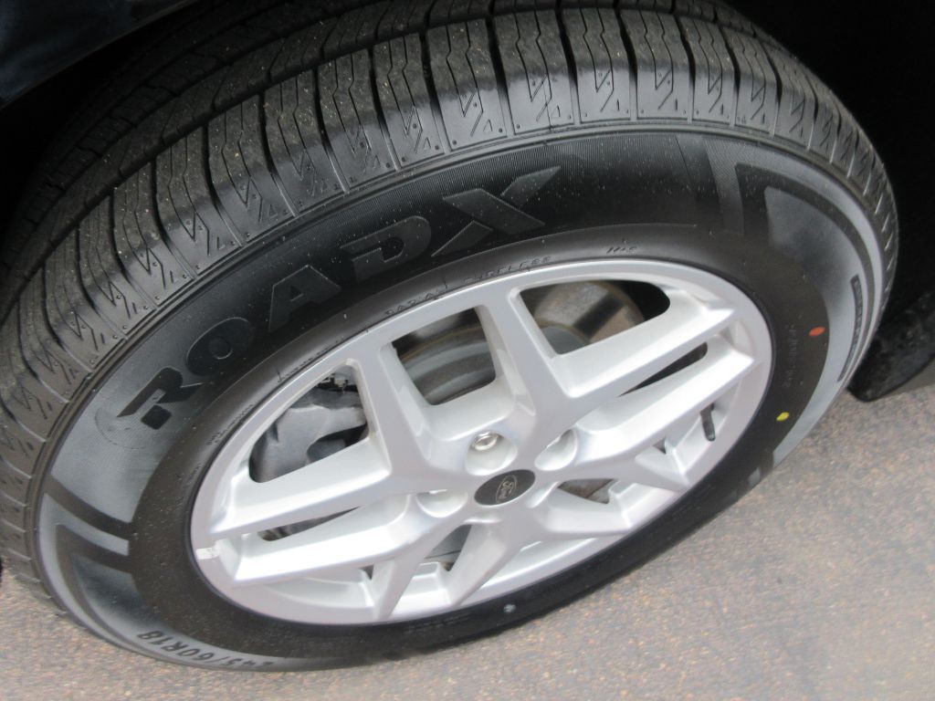 2023 Ford Edge Image 18