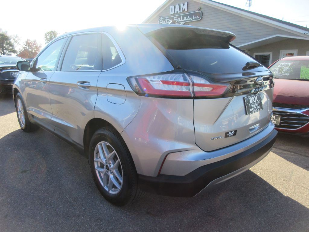 2023 Ford Edge Image 3