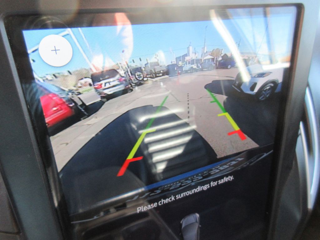 2023 Ford Edge Image 13