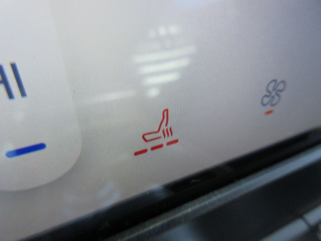 2023 Ford Edge Image 14