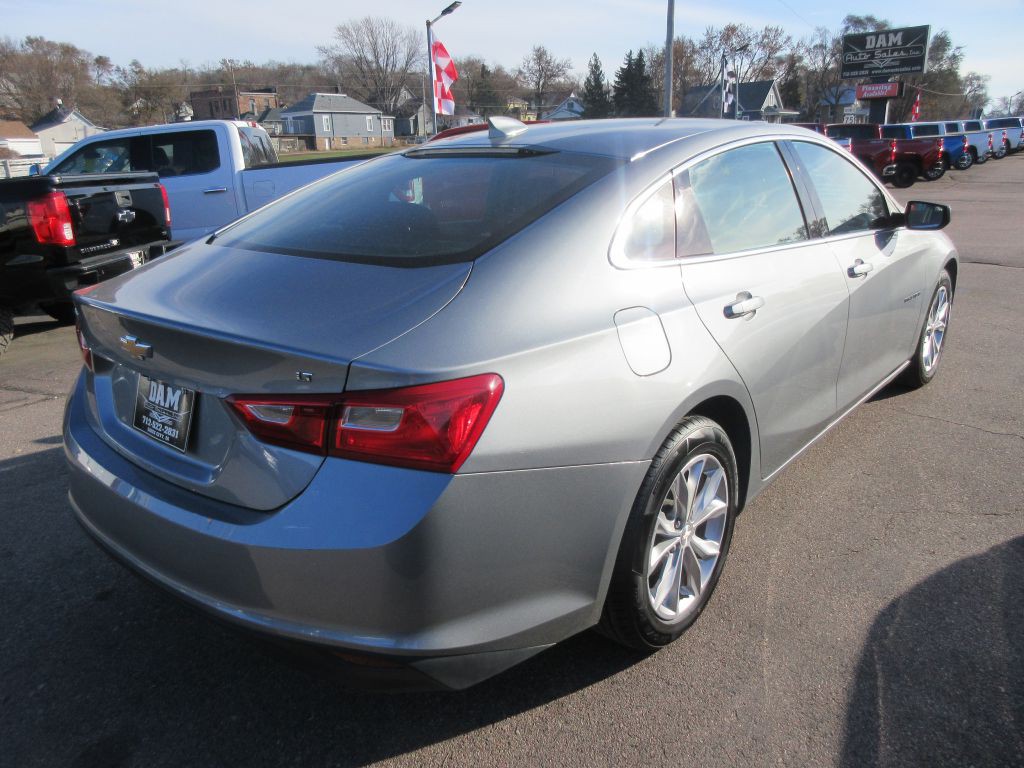 2023 Chevrolet Malibu Image 5