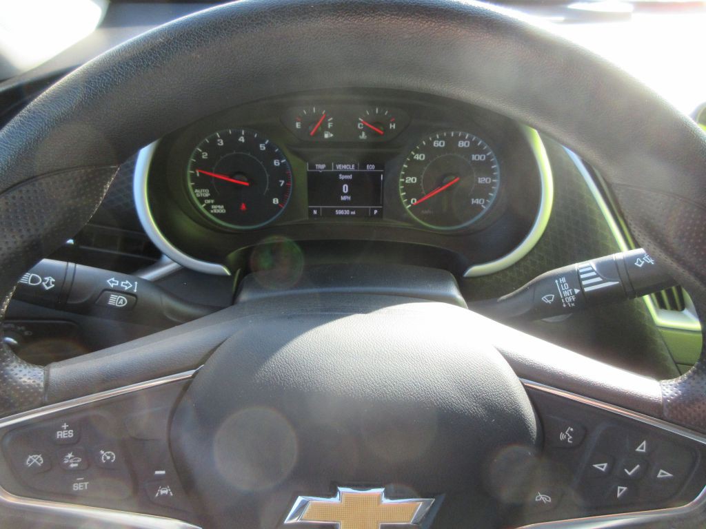 2023 Chevrolet Malibu Image 12