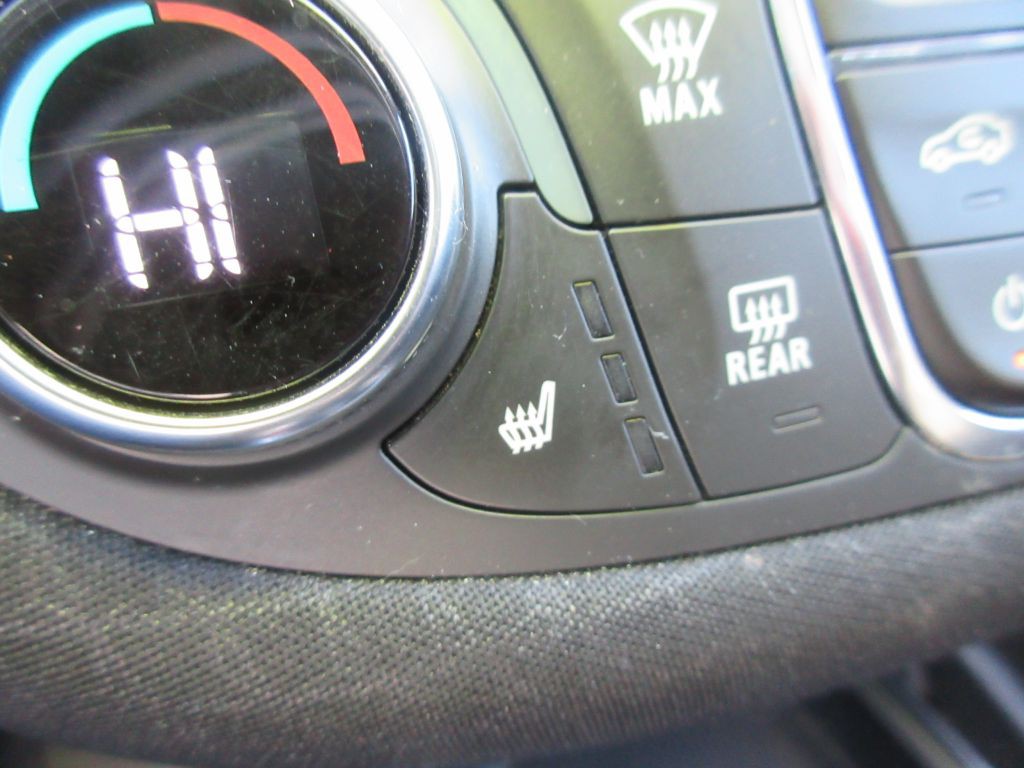 2023 Chevrolet Malibu Image 14